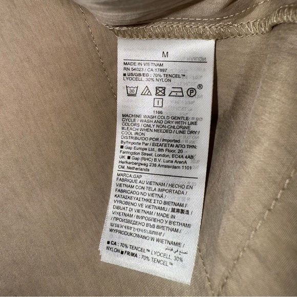 NWT GAP Utility Mini Skirt Women’s Medium Khaki Cargo Pockets Y2K Style - Picture 6 of 9